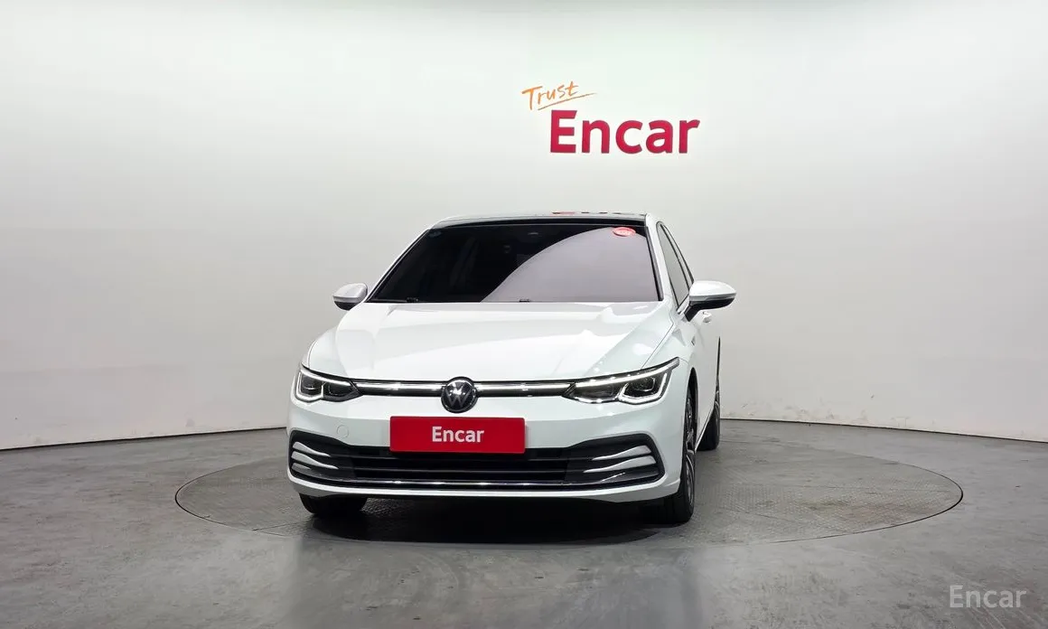 Photo 3 - Volkswagen Golf