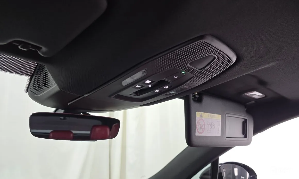 Фото 17 - Porsche Macan