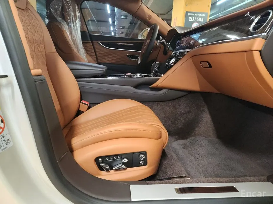 Фото 7 - Bentley Flying Spur