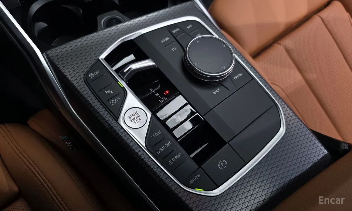 Photo 9 - BMW 3 Series