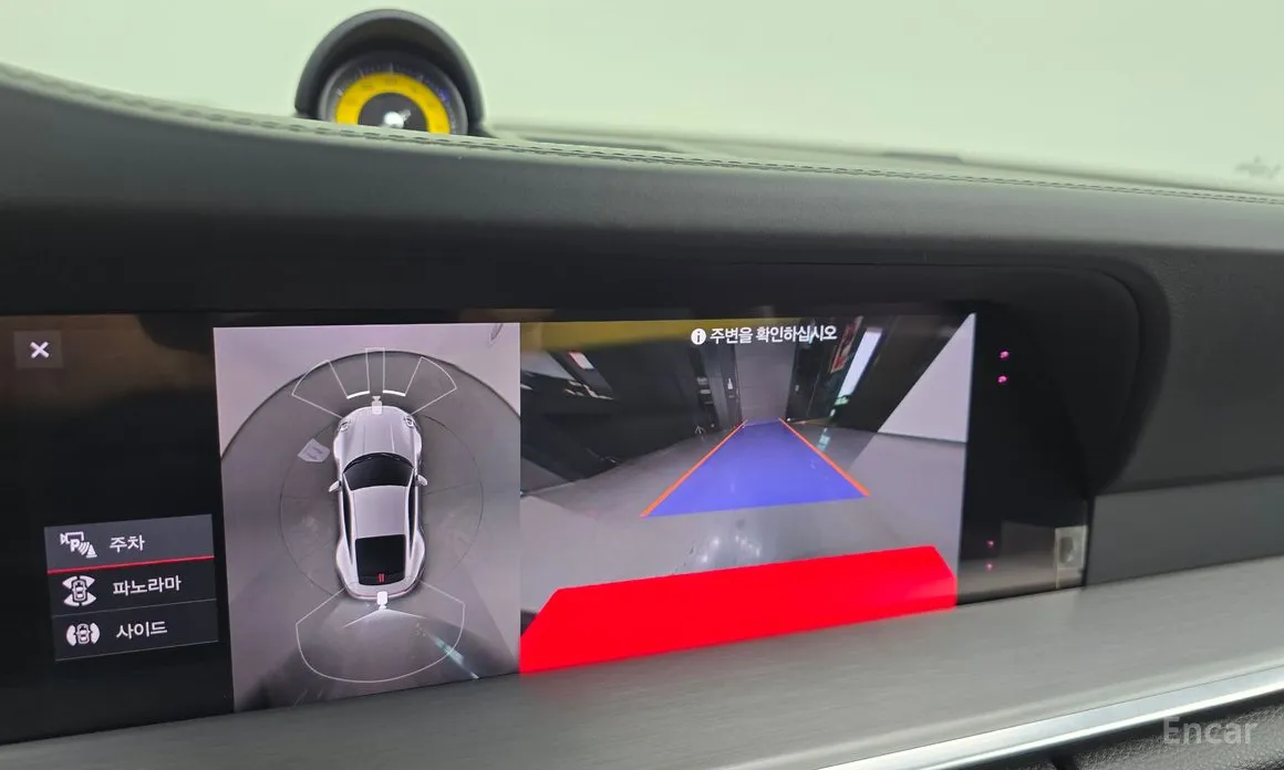 Photo 15 - Porsche 911