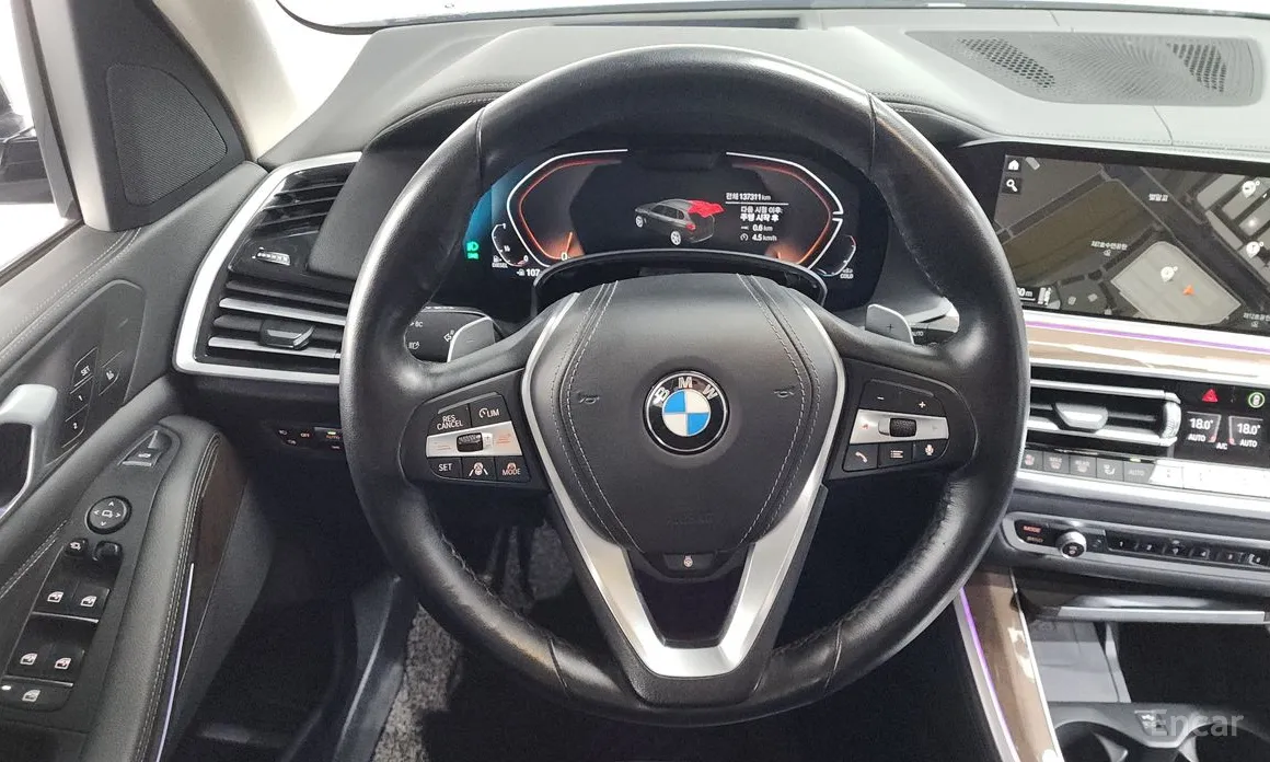 Фото 13 - BMW X5