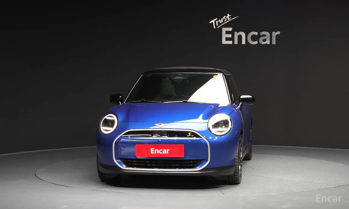 Фото 3 - Mini Cooper