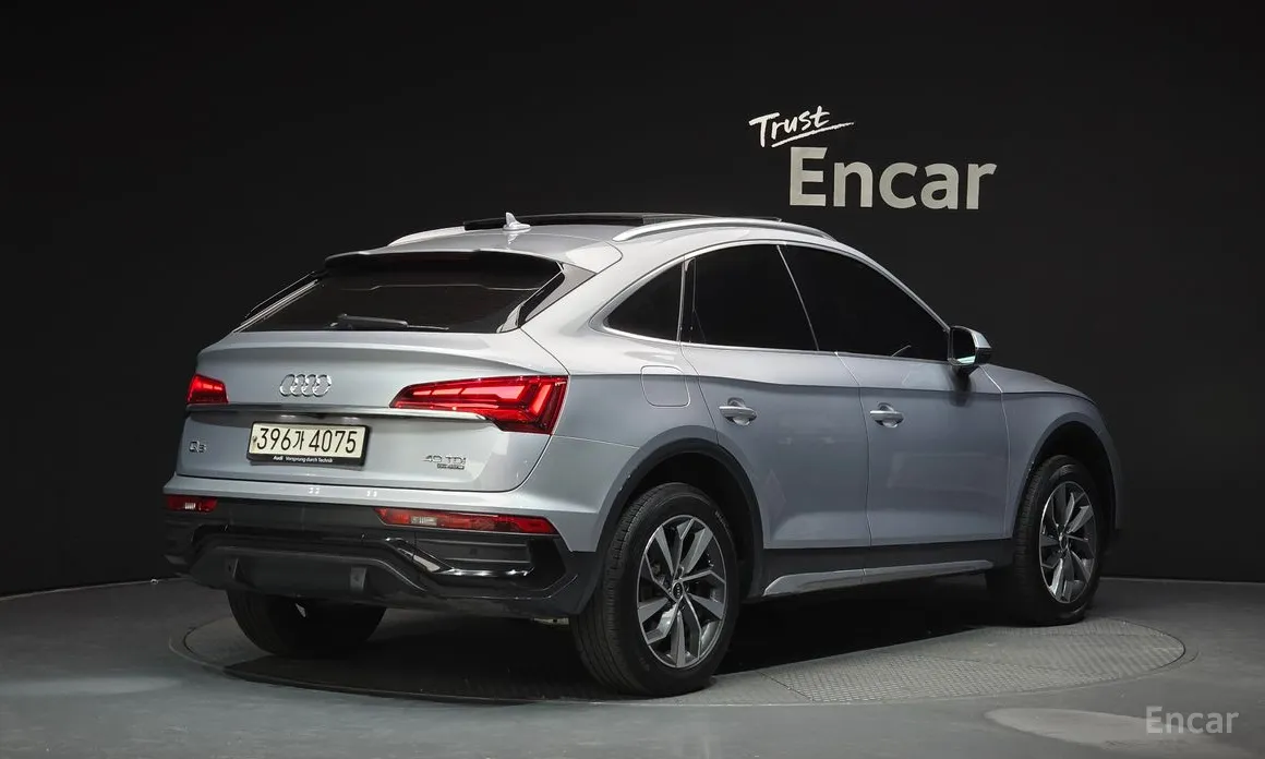 Фото 2 - Audi Q5