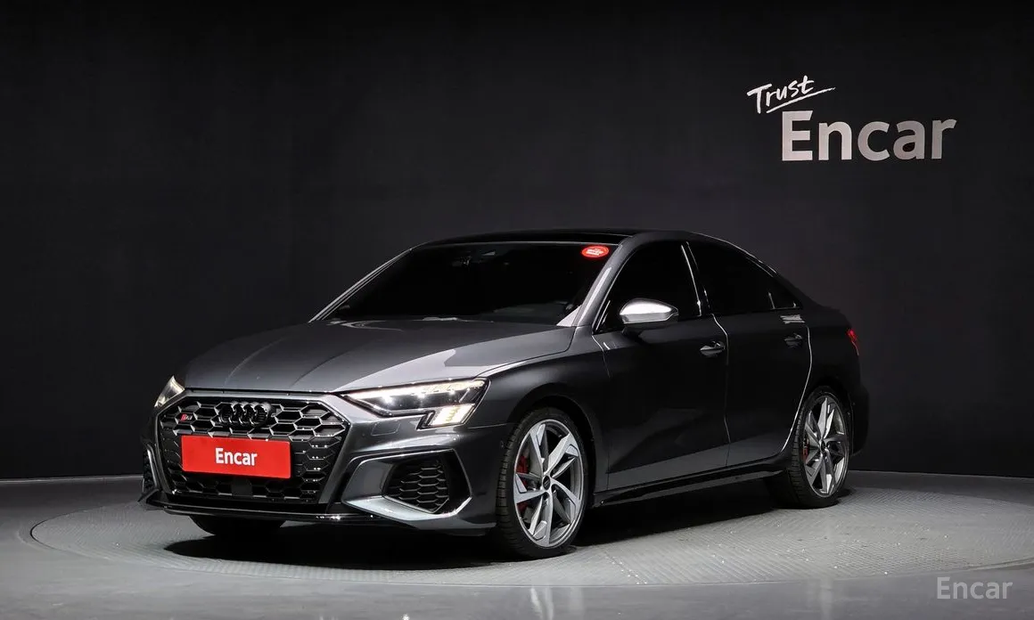 Фото 1 - Audi S3