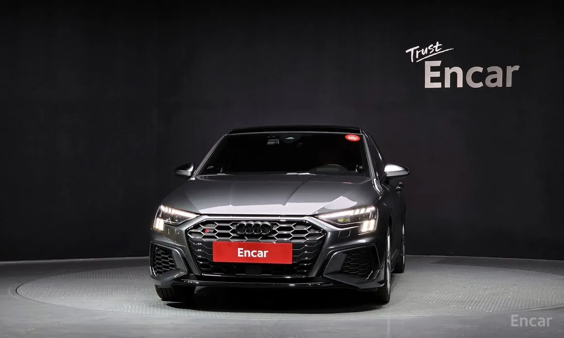 Фото 3 - Audi S3