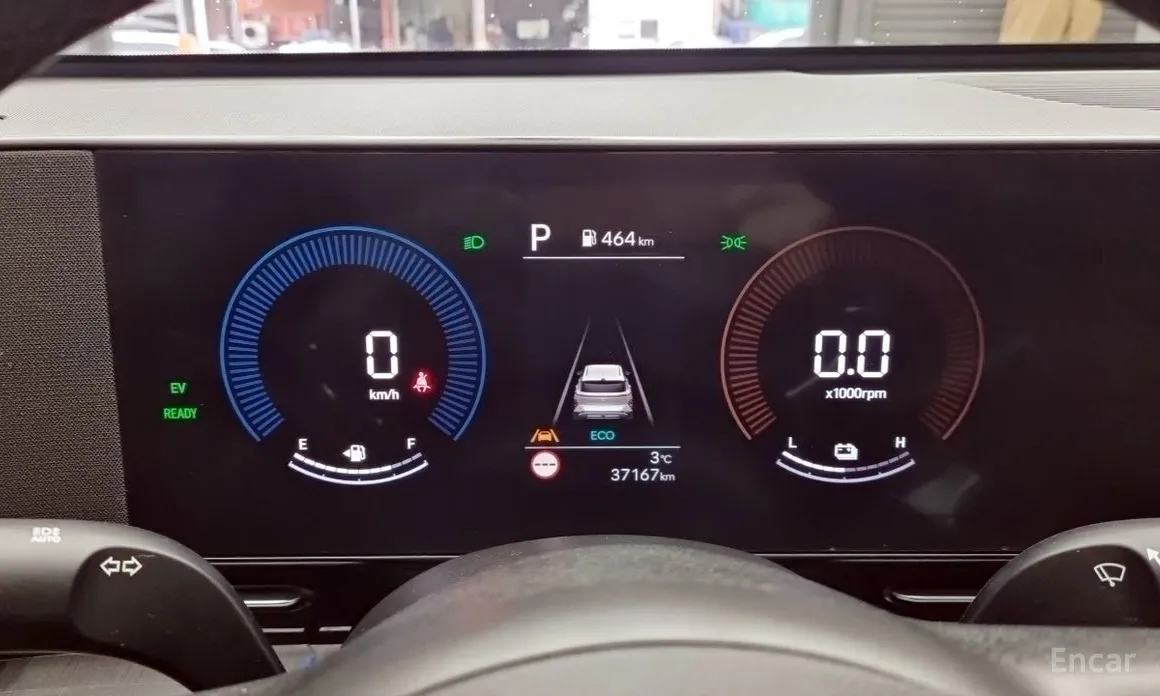 Фото 8 - Hyundai Kona