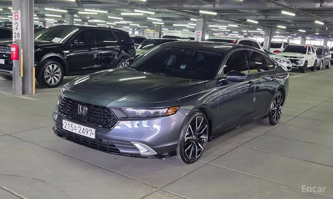 Фото 1 - Honda Accord