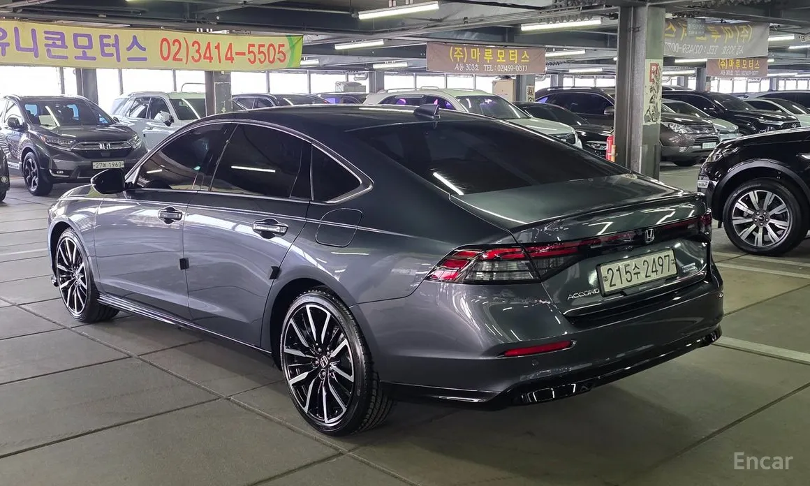 Фото 2 - Honda Accord