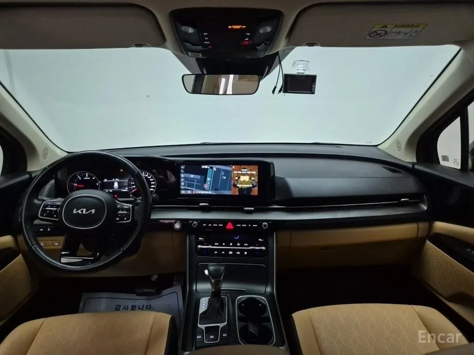 Фото 8 - Kia Carnival