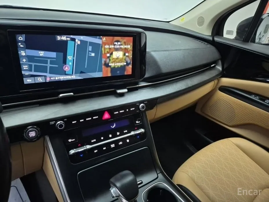 Фото 9 - Kia Carnival