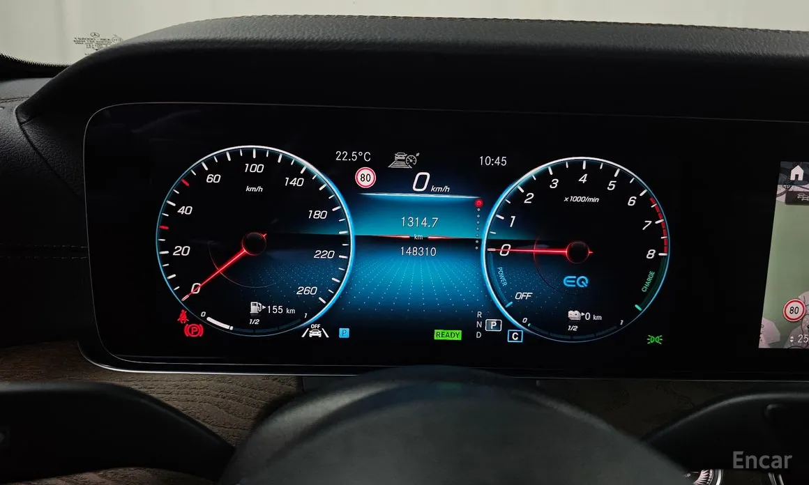 Photo 8 - Mercedes-Benz E-Class