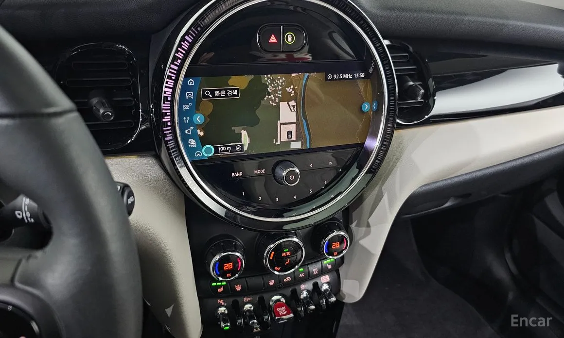 Фото 17 - Mini Cooper