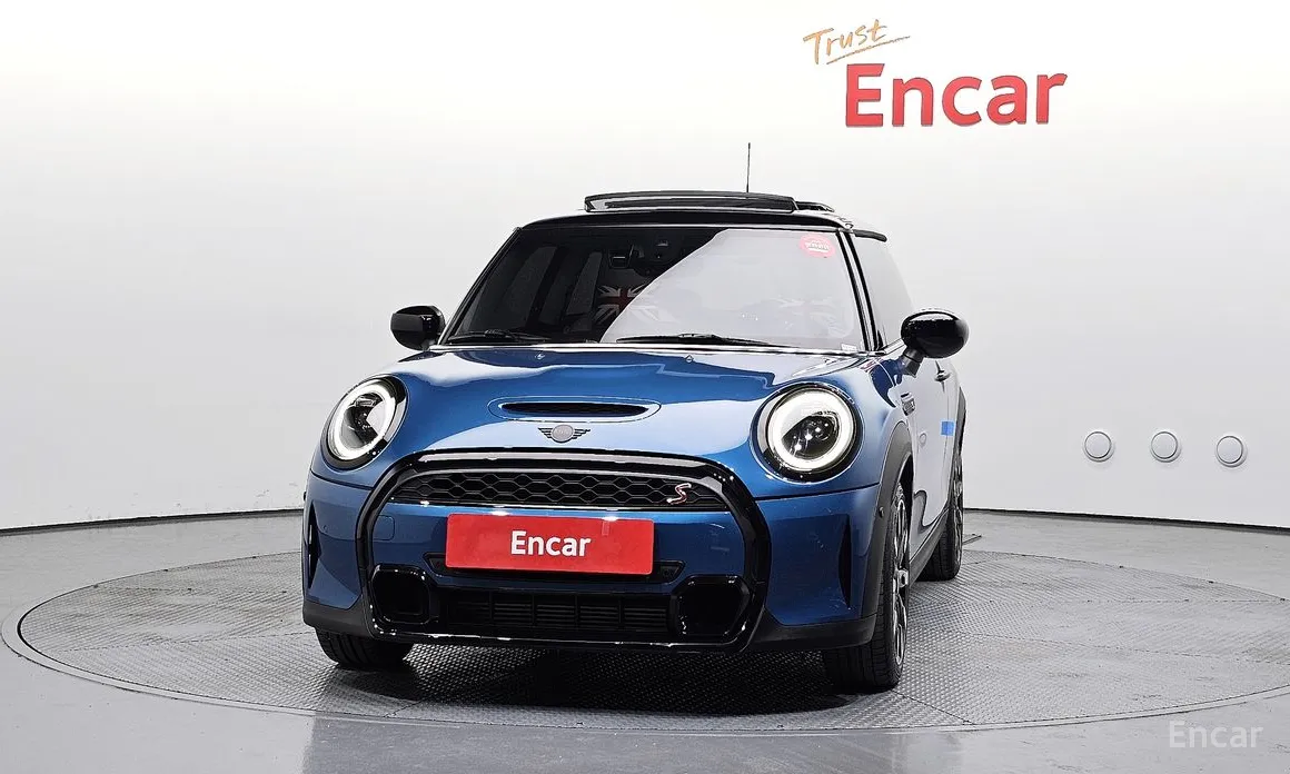 Фото 3 - Mini Cooper