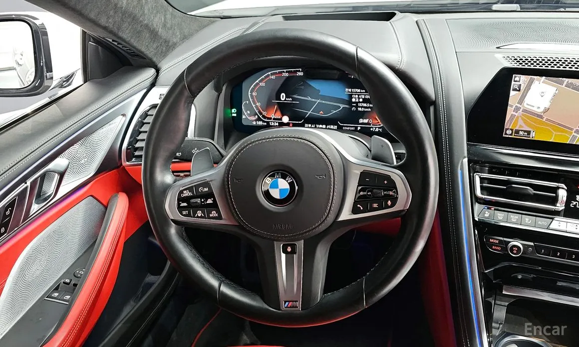 Photo 14 - BMW 8 Series