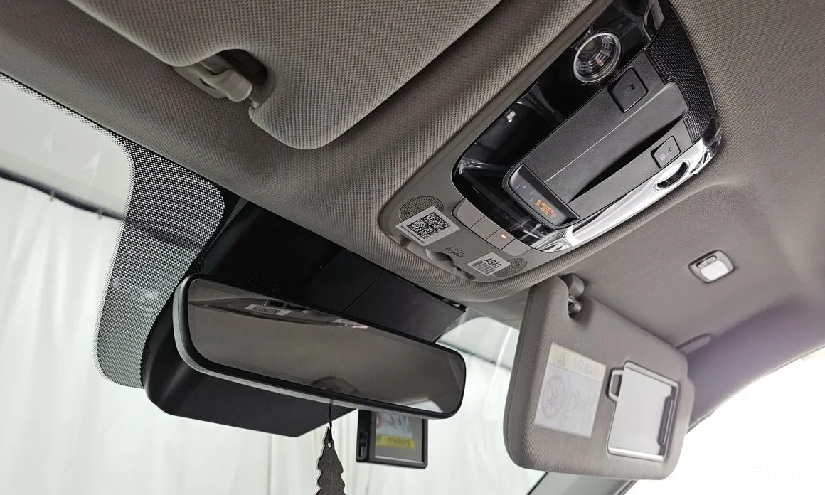 Фото 17 - Kia Sorento