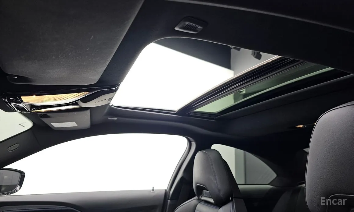 Фото 19 - BMW 2 Series