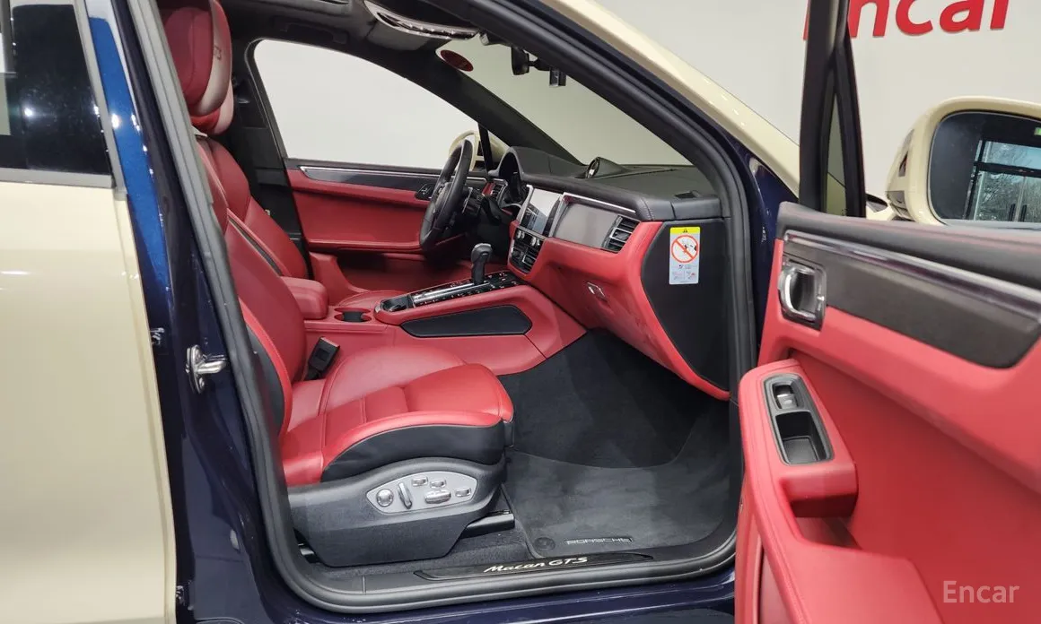 Фото 11 - Porsche Macan