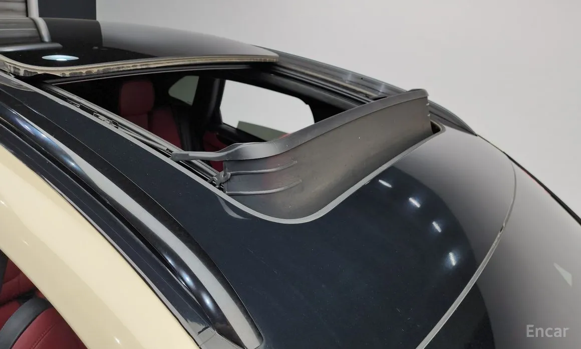 Фото 19 - Porsche Macan