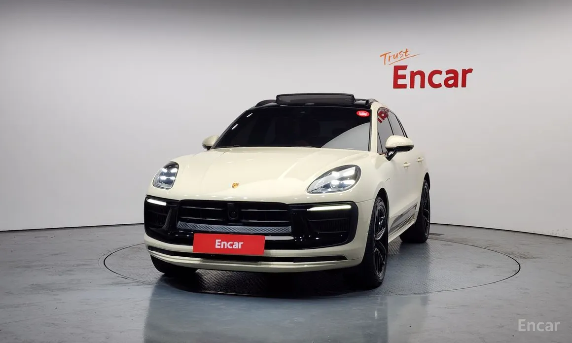 Фото 3 - Porsche Macan