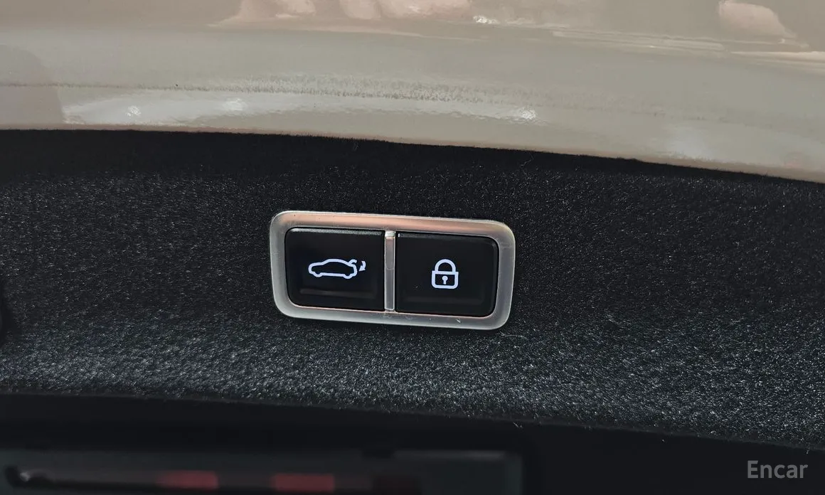 Фото 20 - Genesis G80