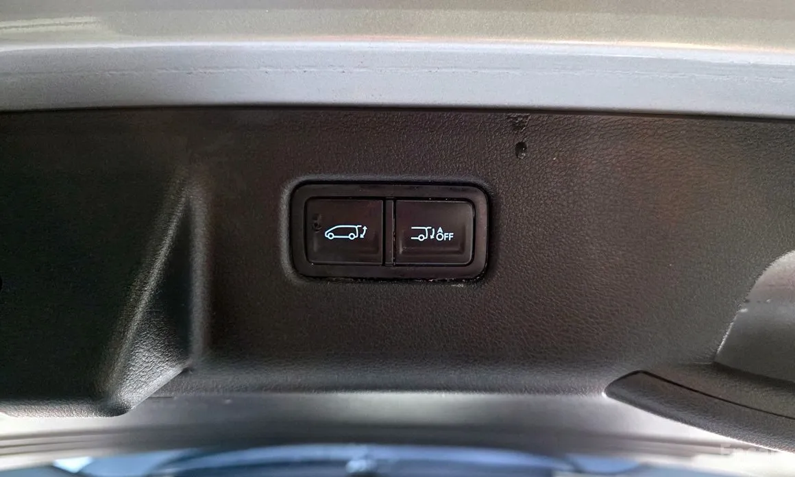 Фото 19 - Hyundai Staria