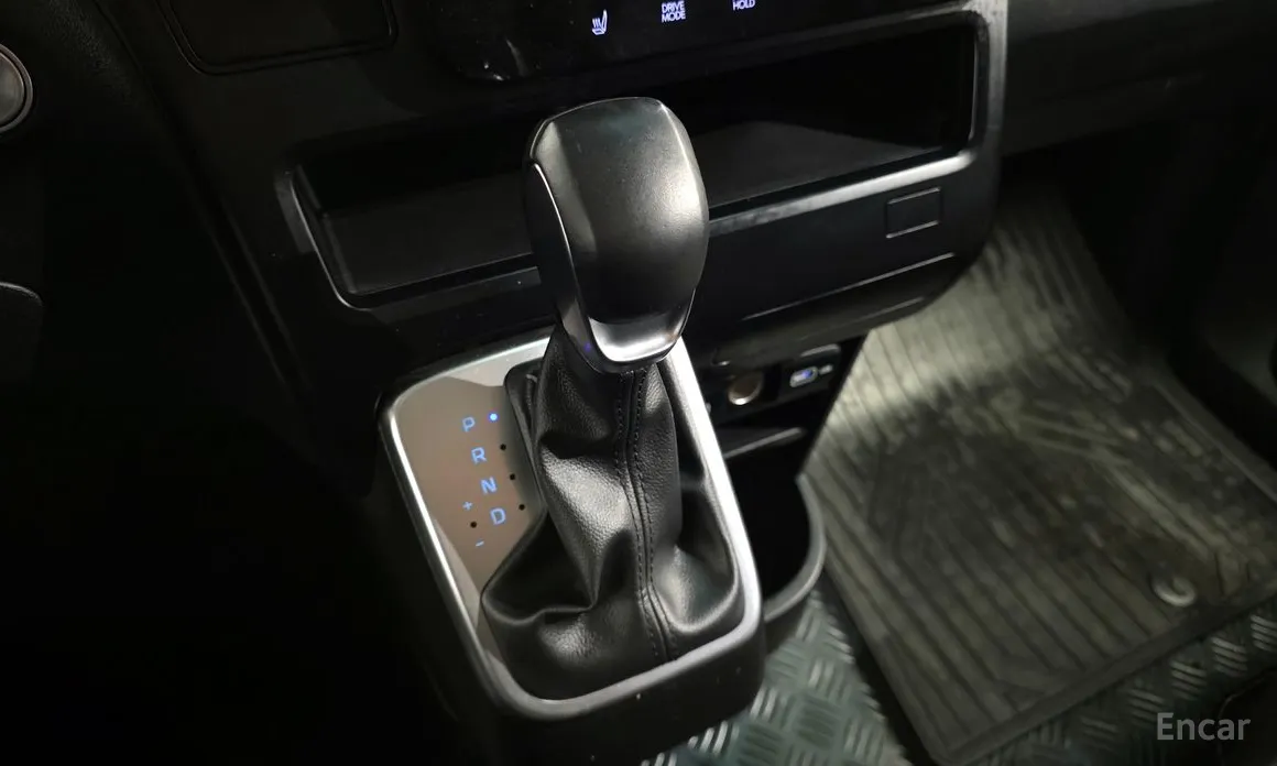 Фото 9 - Hyundai Staria