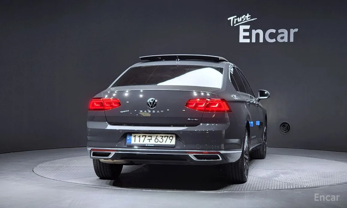 Фото 4 - Volkswagen Passat