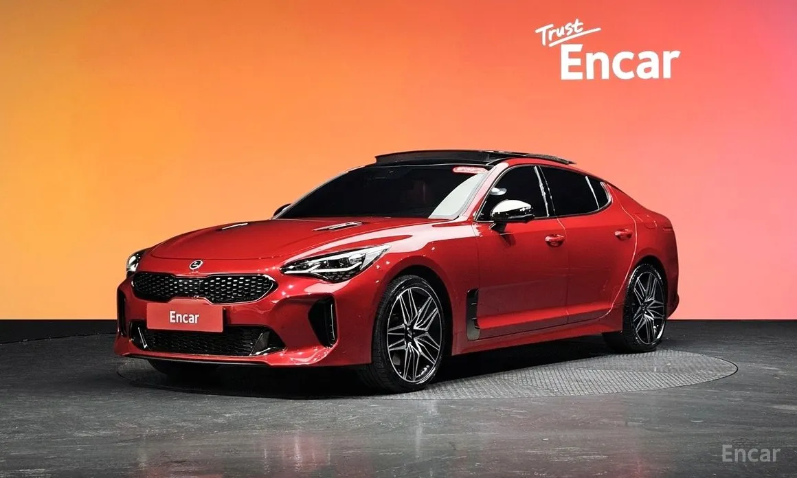 Фото 1 - Kia Stinger