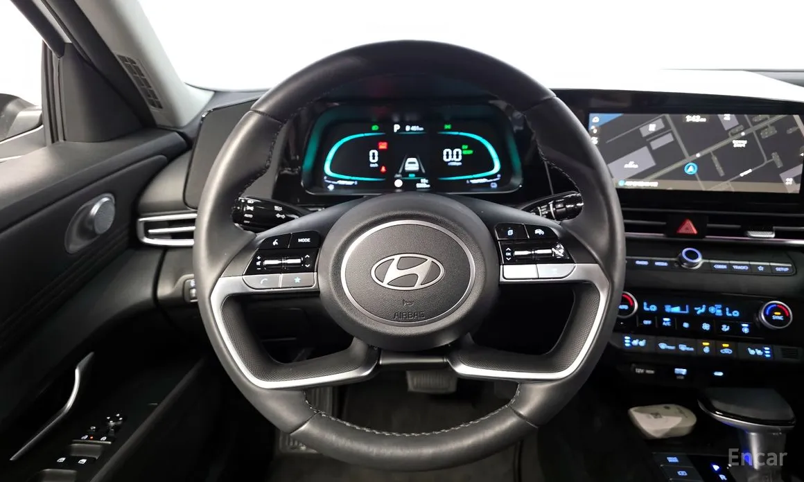 Фото 13 - Hyundai Avante