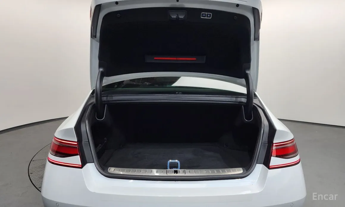 Фото 20 - Genesis G90