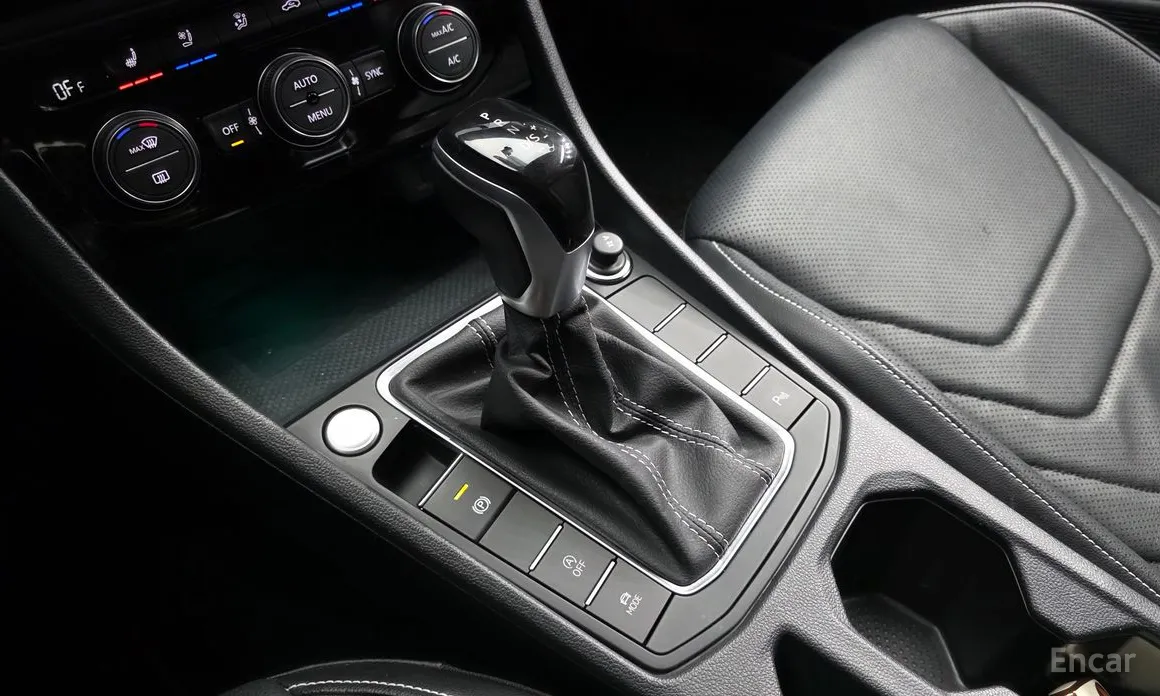 Фото 9 - Volkswagen Jetta