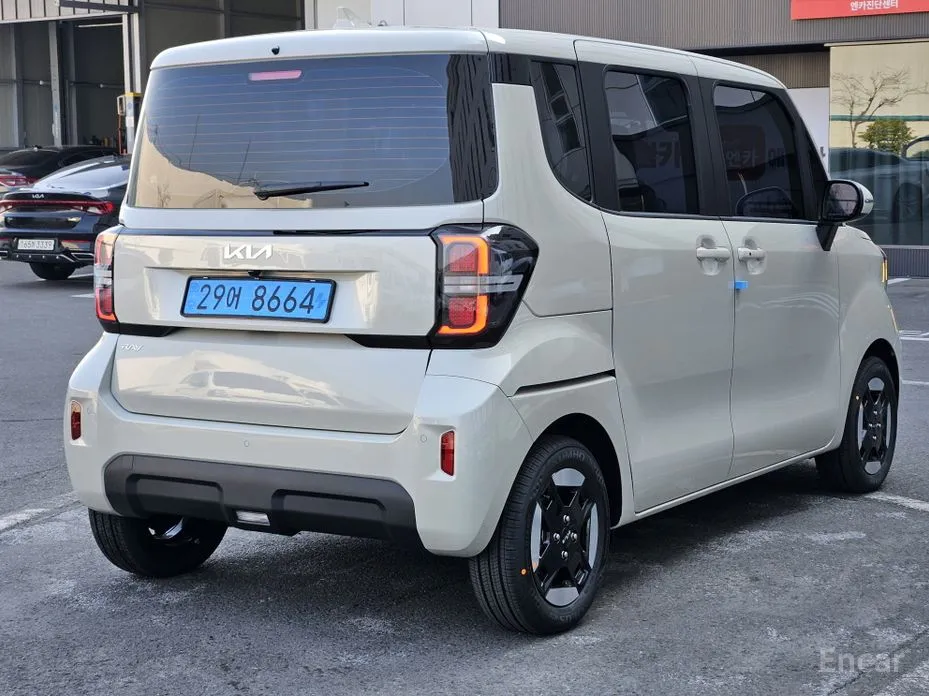 Фото 4 - Kia Ray