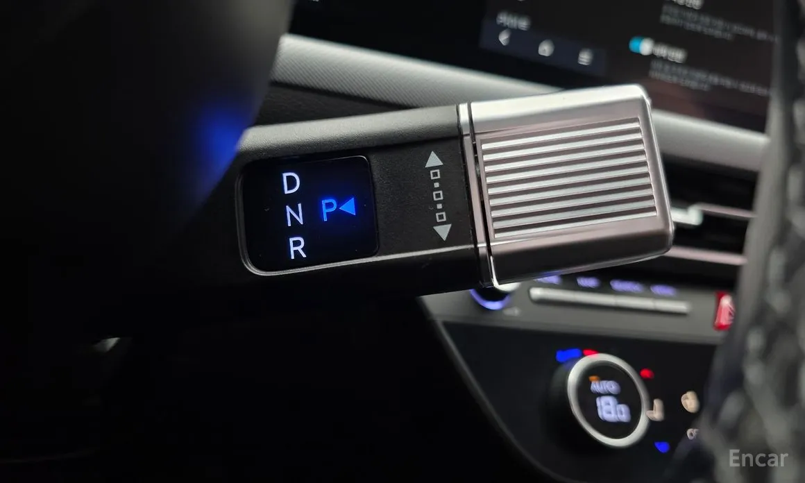 Фото 9 - Hyundai Sonata