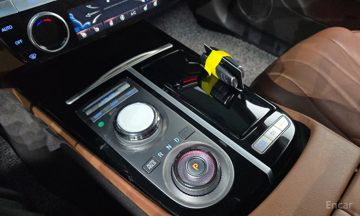 Фото 9 - Genesis G80