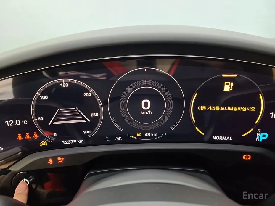 Фото 8 - Porsche Taycan