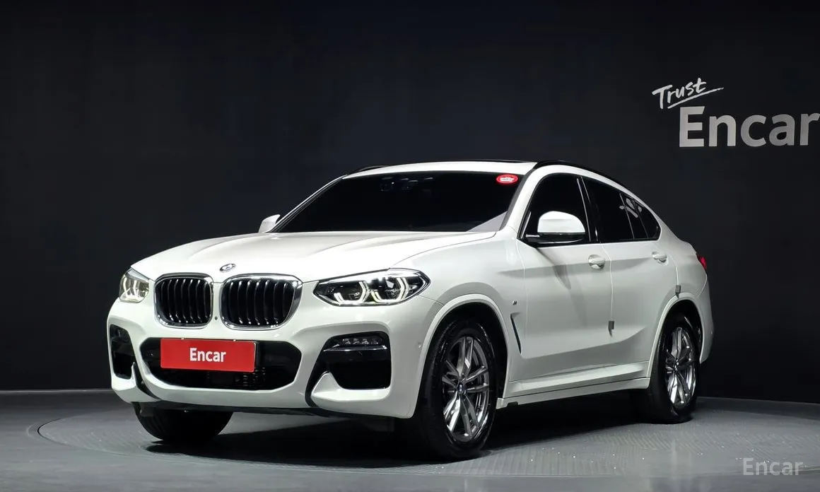 Photo 1 - BMW X4