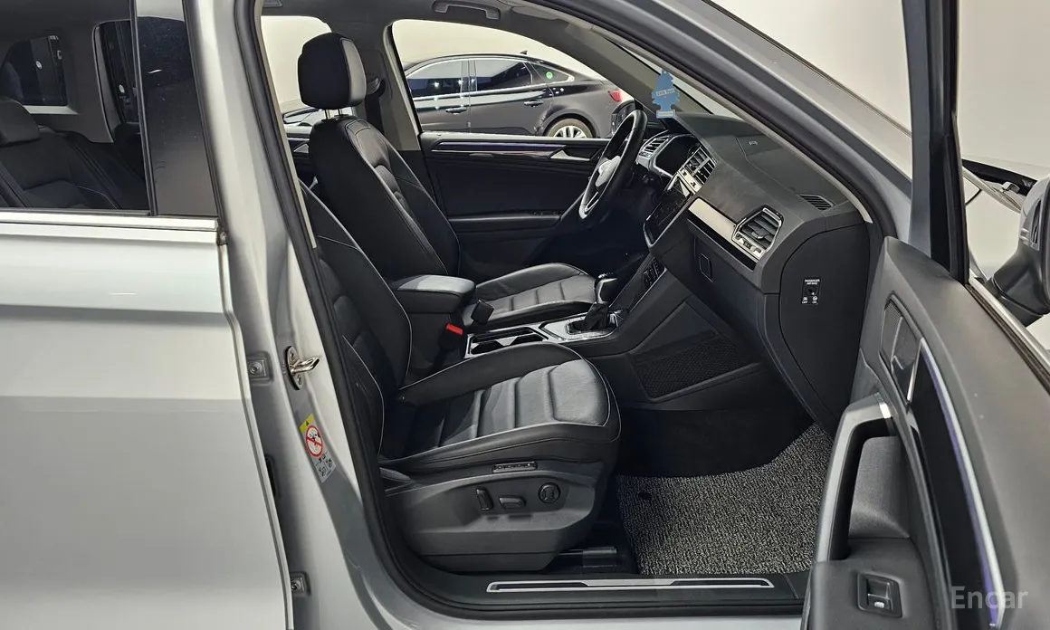 Фото 11 - Volkswagen Tiguan