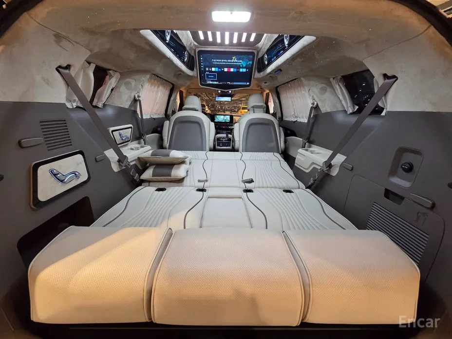 Фото 17 - Kia Carnival