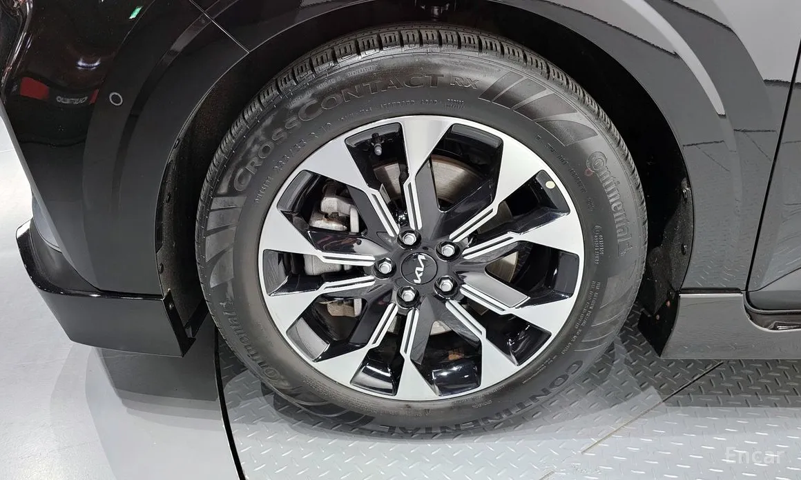 Фото 5 - Kia Carnival