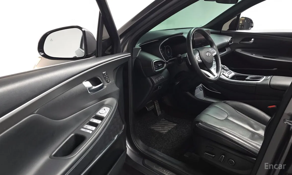 Фото 11 - Hyundai Santa Fe