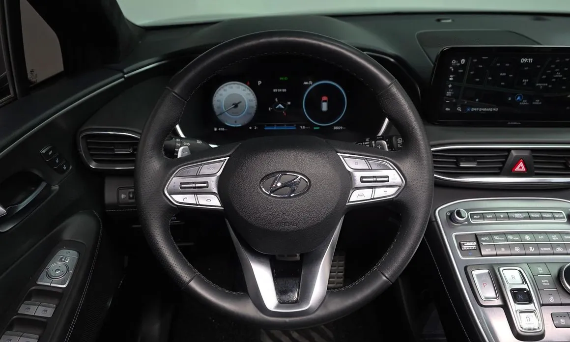 Фото 13 - Hyundai Santa Fe