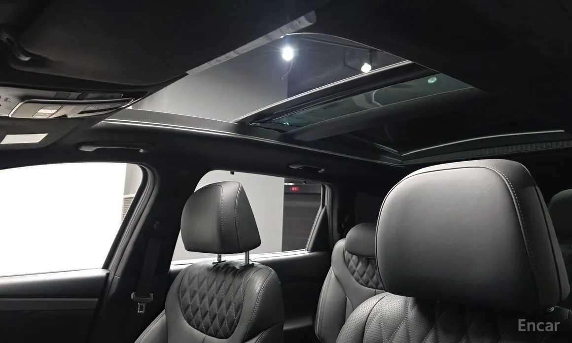 Фото 18 - Hyundai Santa Fe