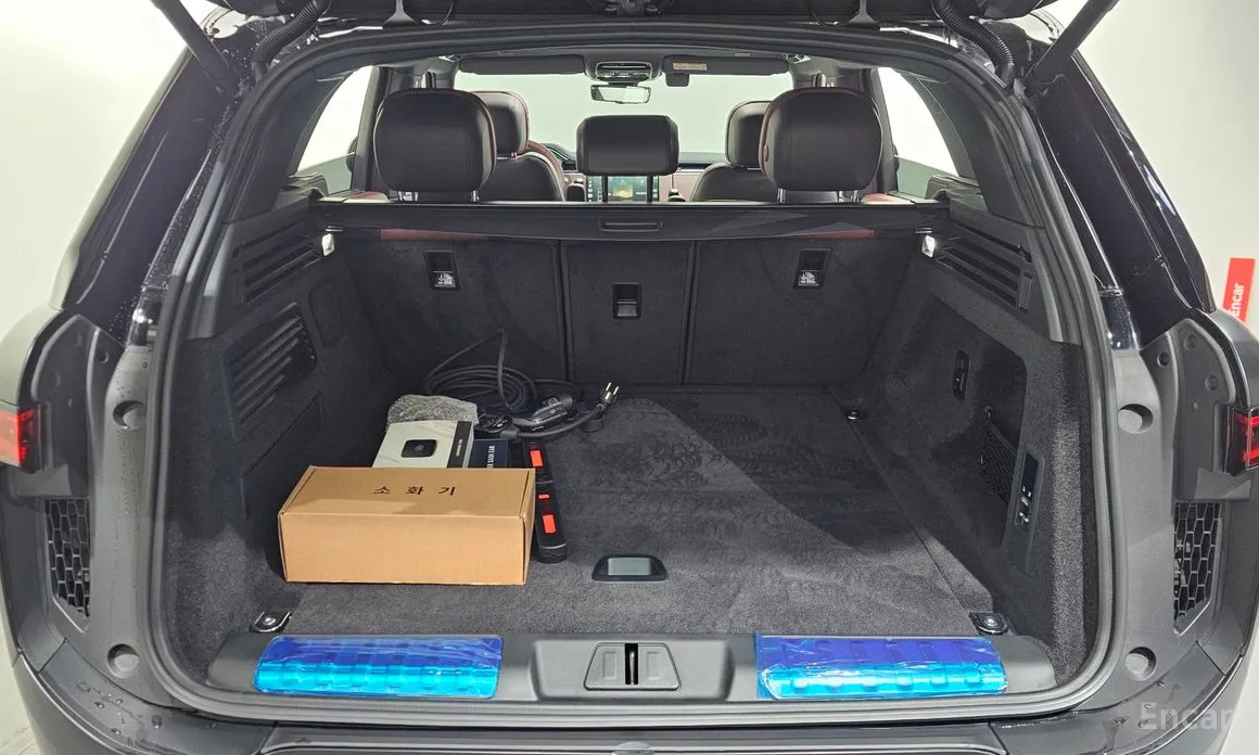 Land Rover Range Rover Sport 2022 P550E Dynamic HSE