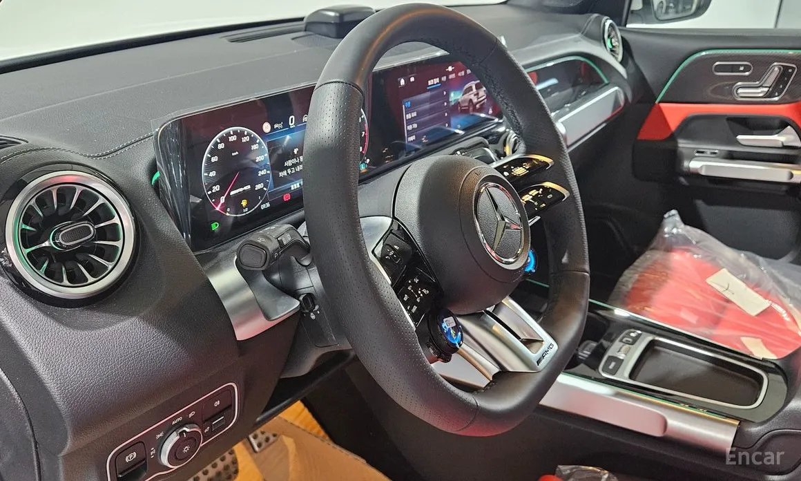 Mercedes-Benz GLB-Class 2020 AMG GLB35 4MATIC