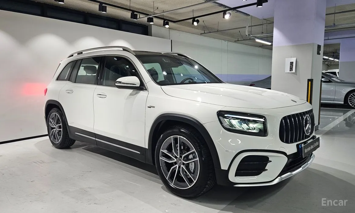 Mercedes-Benz GLB-Class 2020 AMG GLB35 4MATIC