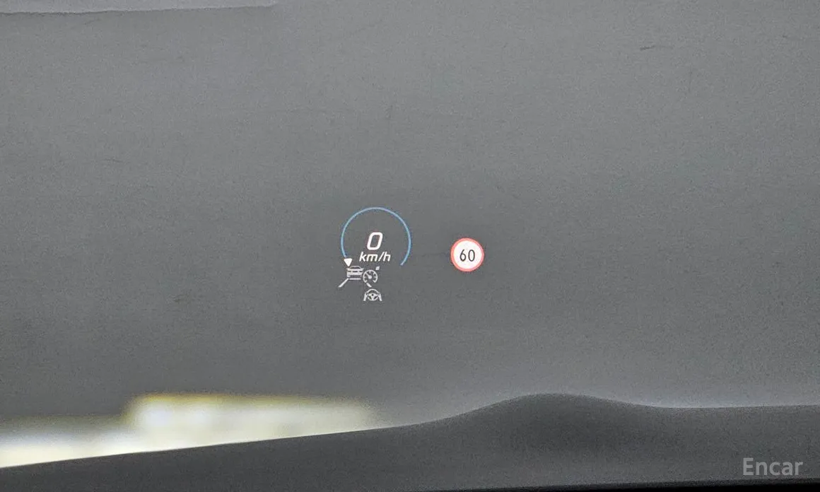 Фото 10 - Mercedes-Benz E-Class