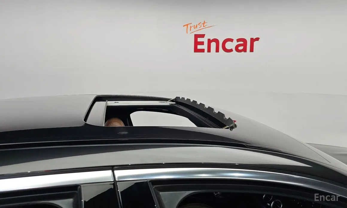 Фото 20 - Mercedes-Benz E-Class