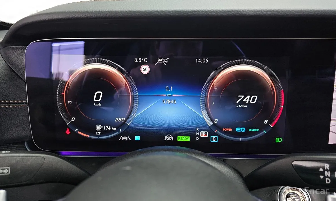 Фото 8 - Mercedes-Benz E-Class