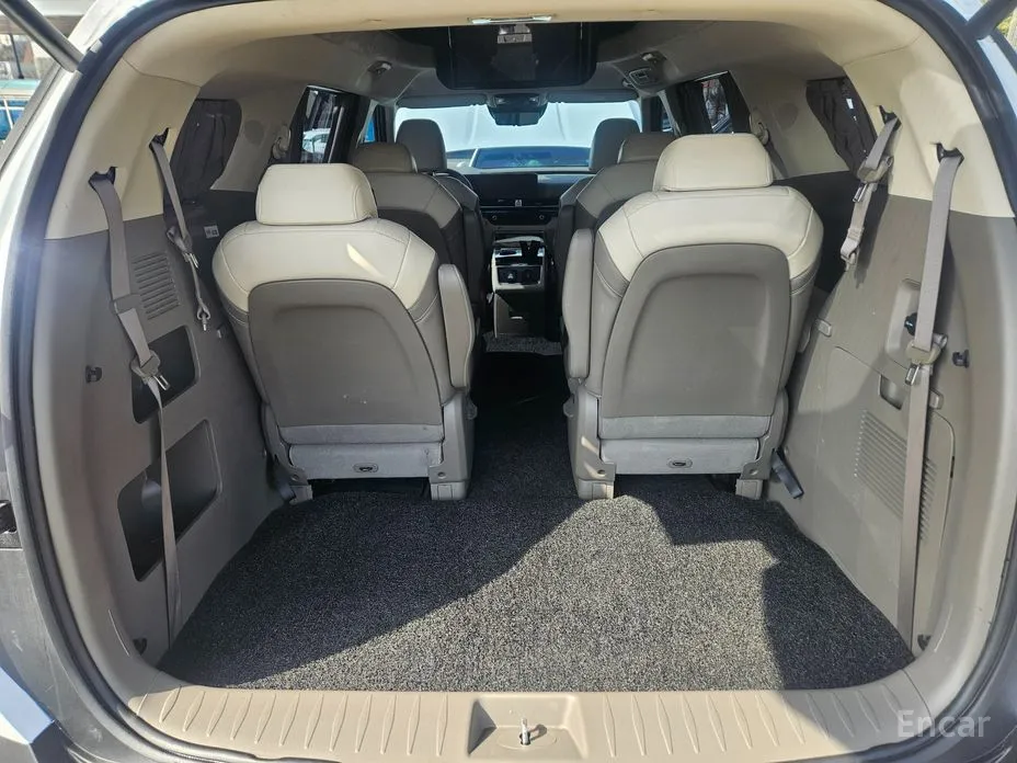 Фото 16 - Kia Carnival